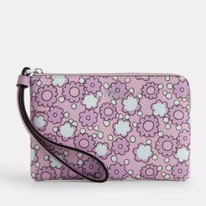 NWT - Coach Corner Zip Wristlet With Floral Print